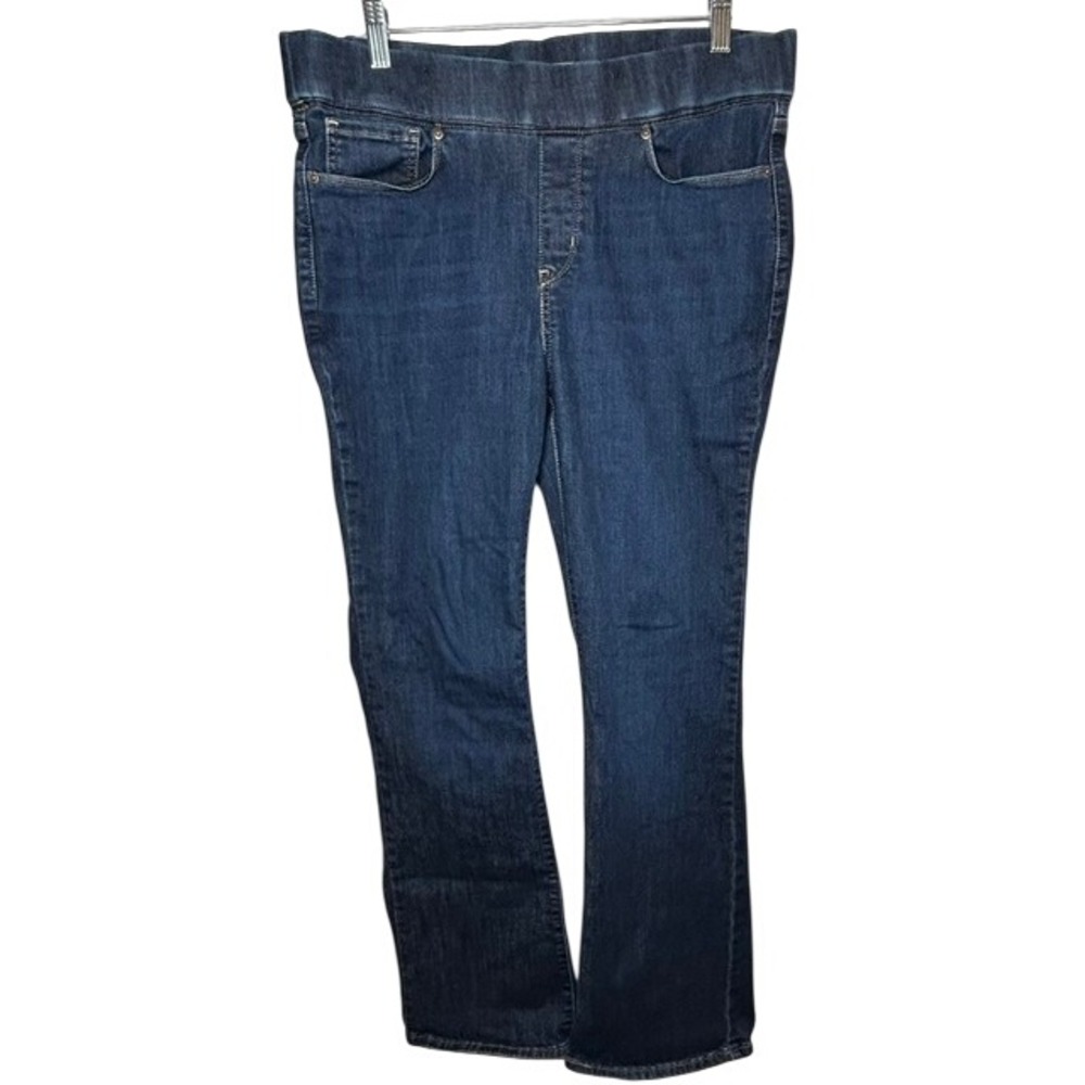 Levi Strauss Signature Gold Totally Shaping Pull On Bootcut Denim Jeans 12
